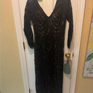 Sue Wong Black Long Sleeve Lace Dress. This dress is in excellent condition
